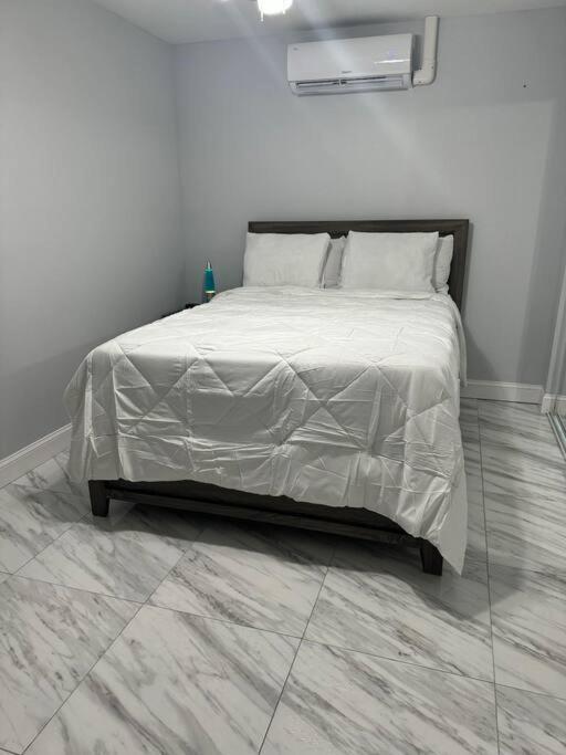 Great Apartment In Valrico Экстерьер фото